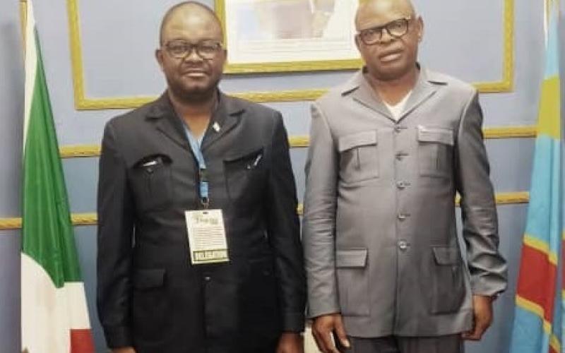 Genie Kande et l'ambassadeur RDC au Burundi
