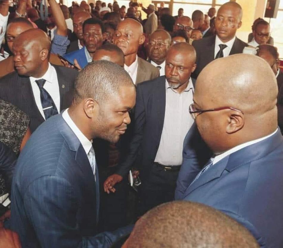 Tshisekediste dans la foule